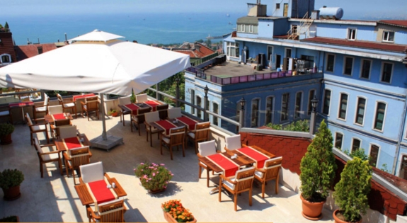 HotelSultanhanExterior
